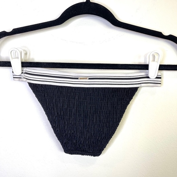 Victoria's Secret Bikini Bottoms Crinkle Crepe Black with White Black Strap XS - Picture 12 of 13